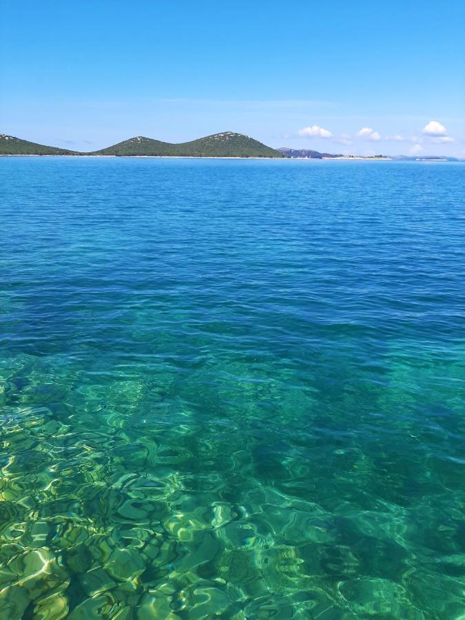 Mobile Home Whit Sea View Lavojesa ดราเก ภายนอก รูปภาพ